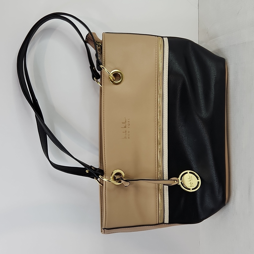 Nicole Miller vegan signature bag. Size 13 X 9"